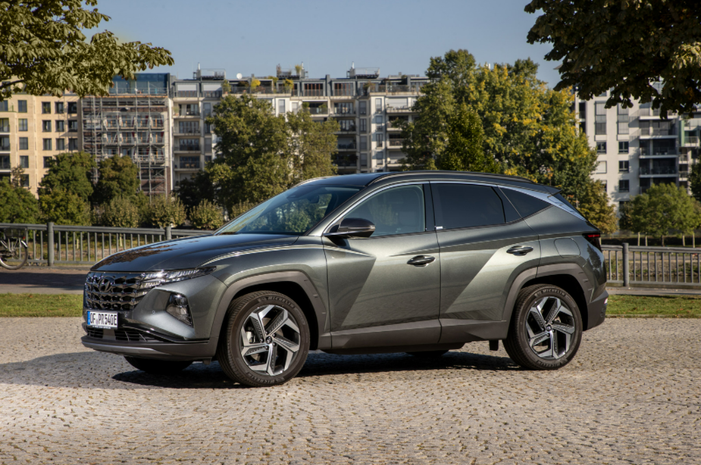 Kako Hyundaijeva hibridna tehnologija pruža poboljšano iskustvo vožnje za kupce TUCSON-a i SANTA FE-a